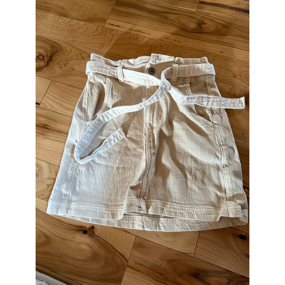 Women’s cream Skirt American Eagle with Tie Belt